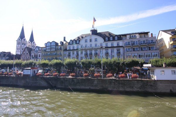 Quang cảnh khu vực sông Rhein